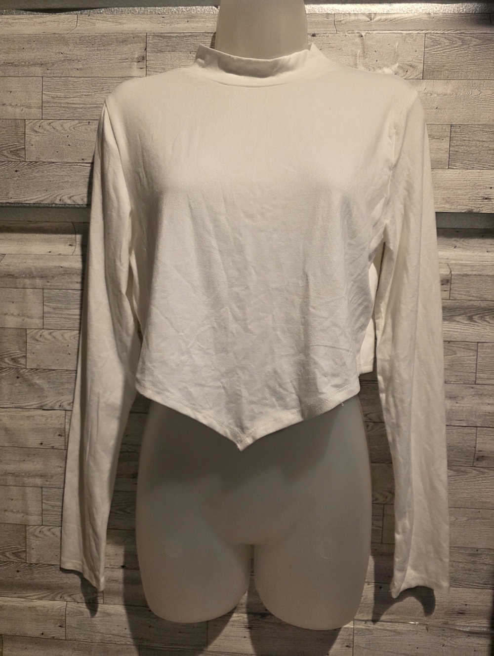 Women's White Long-Sleeve Cropped Mock Neck Top